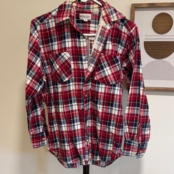 Highlander Tops - Vintage Highlander Bud Berma Red Plaid Flannel Shirt M